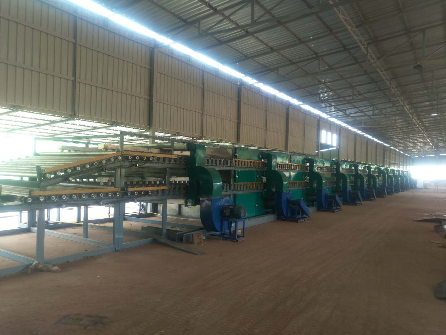 蜜桃AV网站免费看机