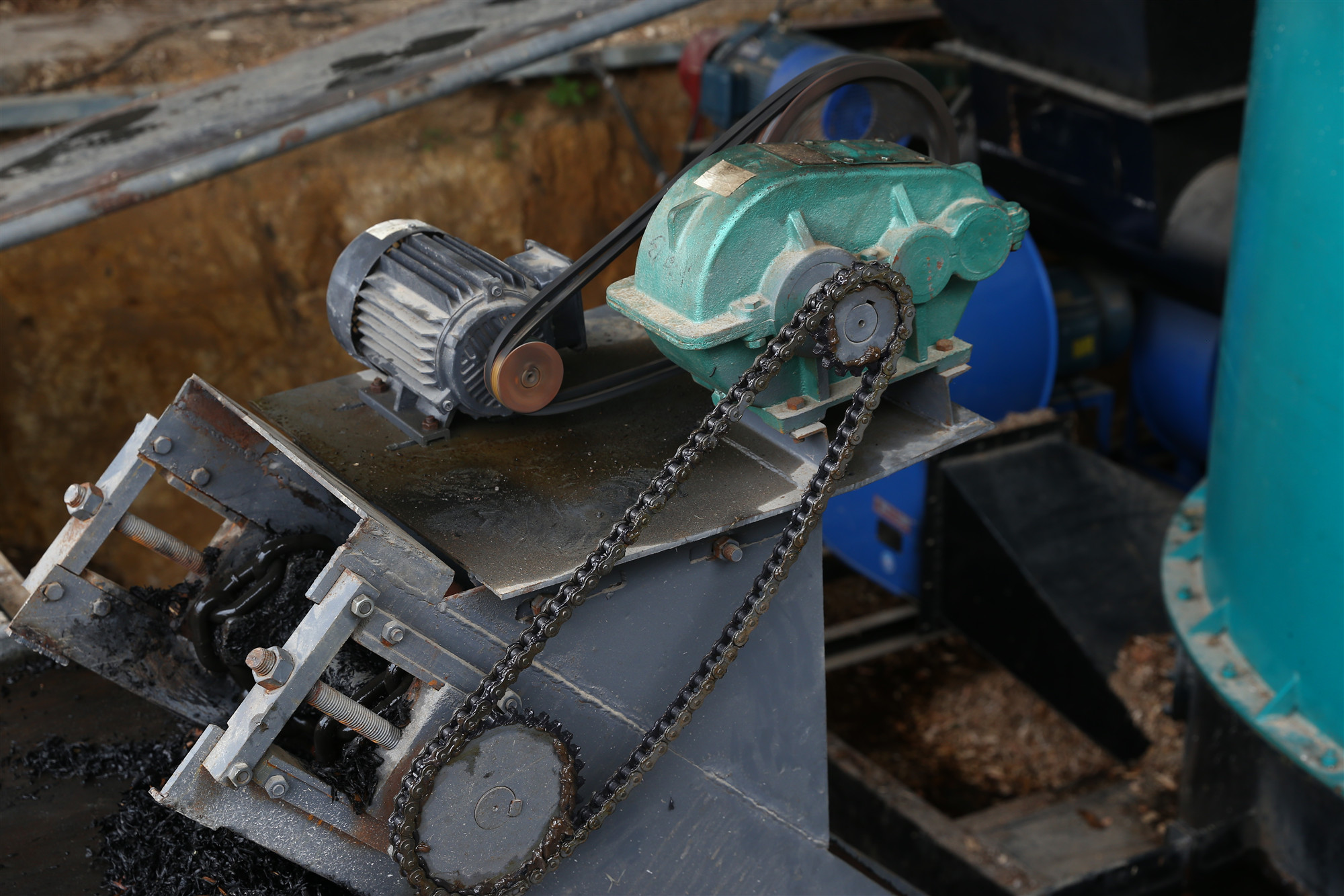 链条亚洲国产剧情水蜜桃