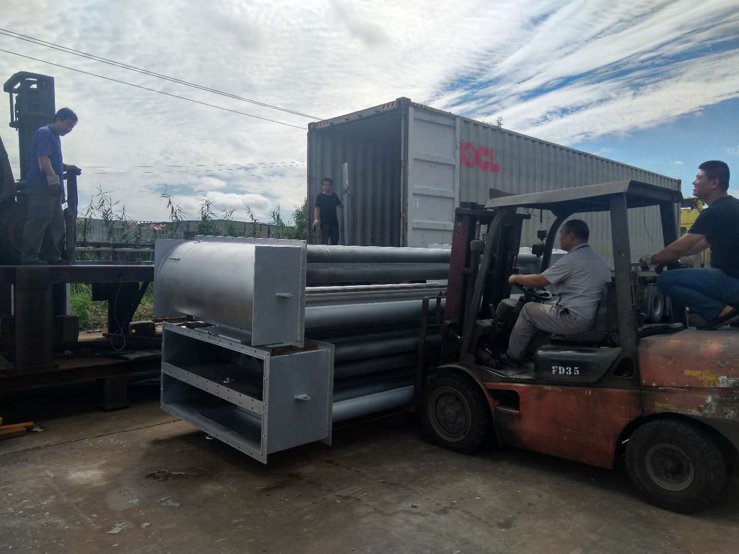 亚洲国产剧情水蜜桃