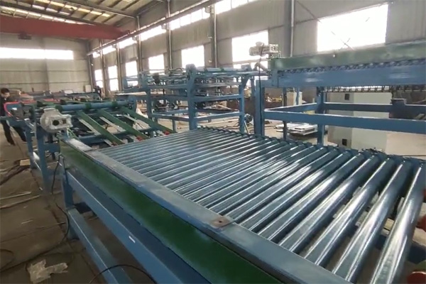 亚洲国产剧情水蜜桃